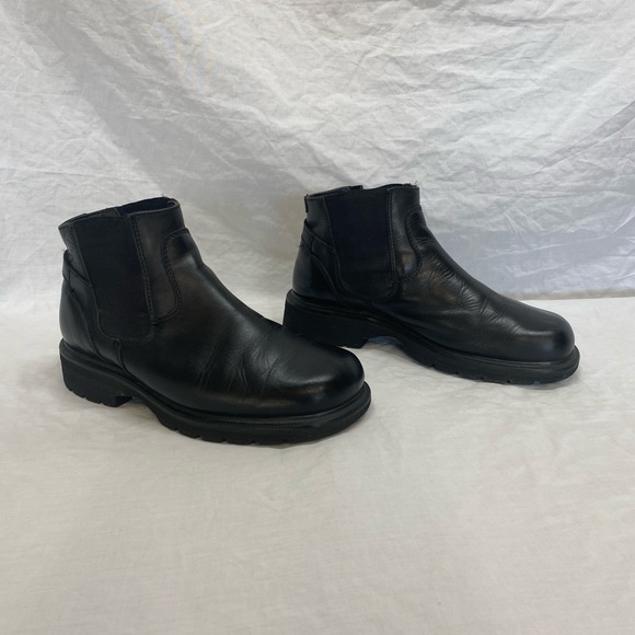Dr. Martens Shoes - Dr.Martens Black Chelsea Boots